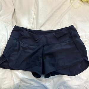 Lululemon Hotty Hot Shorts (2.5in)